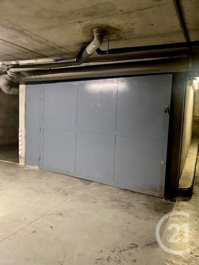 parking à vendre - 24.84 m2 - PARIS - 75011 - ILE-DE-FRANCE - Century 21 Agence De La Mairie